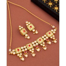 Faux Kundan Gems Adorned Necklace Set